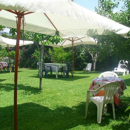 Villa Delle Vacanze Fiumefreddo di Sicilia Buitenkant foto