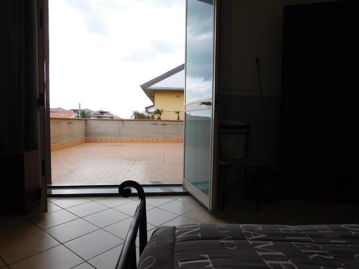 Villa Delle Vacanze Fiumefreddo di Sicilia Buitenkant foto
