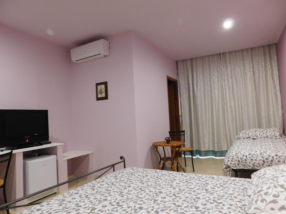 Villa Delle Vacanze Fiumefreddo di Sicilia Buitenkant foto