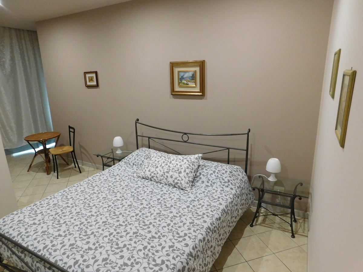 Villa Delle Vacanze Fiumefreddo di Sicilia Buitenkant foto