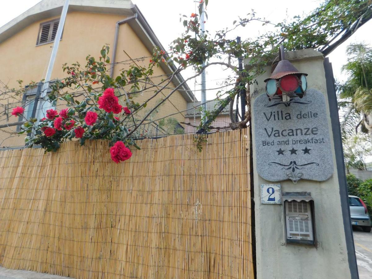 Villa Delle Vacanze Fiumefreddo di Sicilia Buitenkant foto