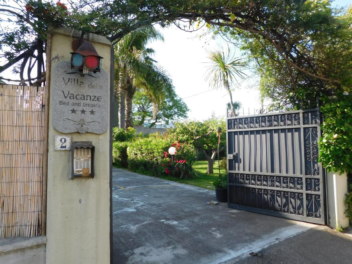 Villa Delle Vacanze Fiumefreddo di Sicilia Buitenkant foto